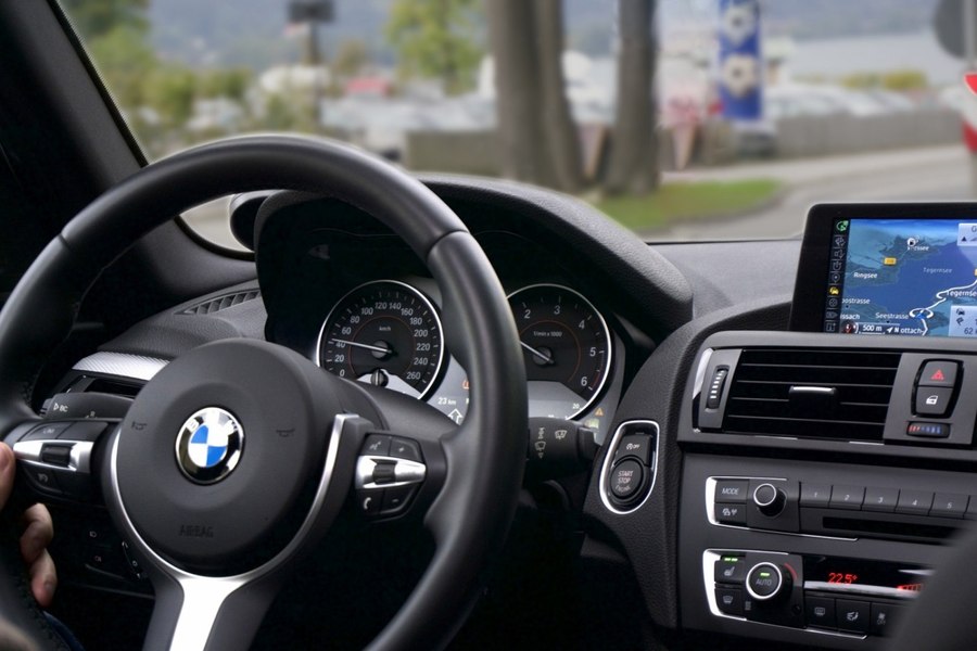 Principala uzină a BMW din Germania nu va mai produce automobile cu combustie internă din 2027
