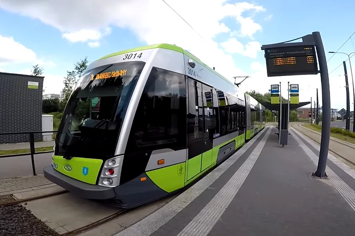Tramvaiul celor de la Durmazlar pe străzile din Olsztyb FOTO captură video Tramwajarz