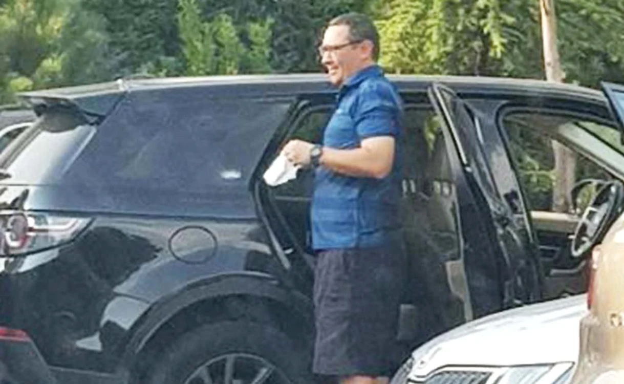 Lui Victor Ponta pare că-i prieşte faptul că a scăpat de presiunea funcţiei