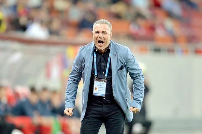 Marius Şumudică nu mai reuşeşte să managerieze problemele financiare de la Astra, care se reflectă şi în rezultatele echipeiFoto Click!