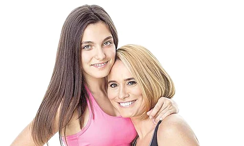 andreea esca si fiica 0 jpeg