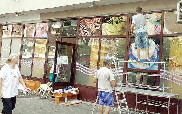 La cofetăriile Maria şi Liliana au loc lucrări de renovare 