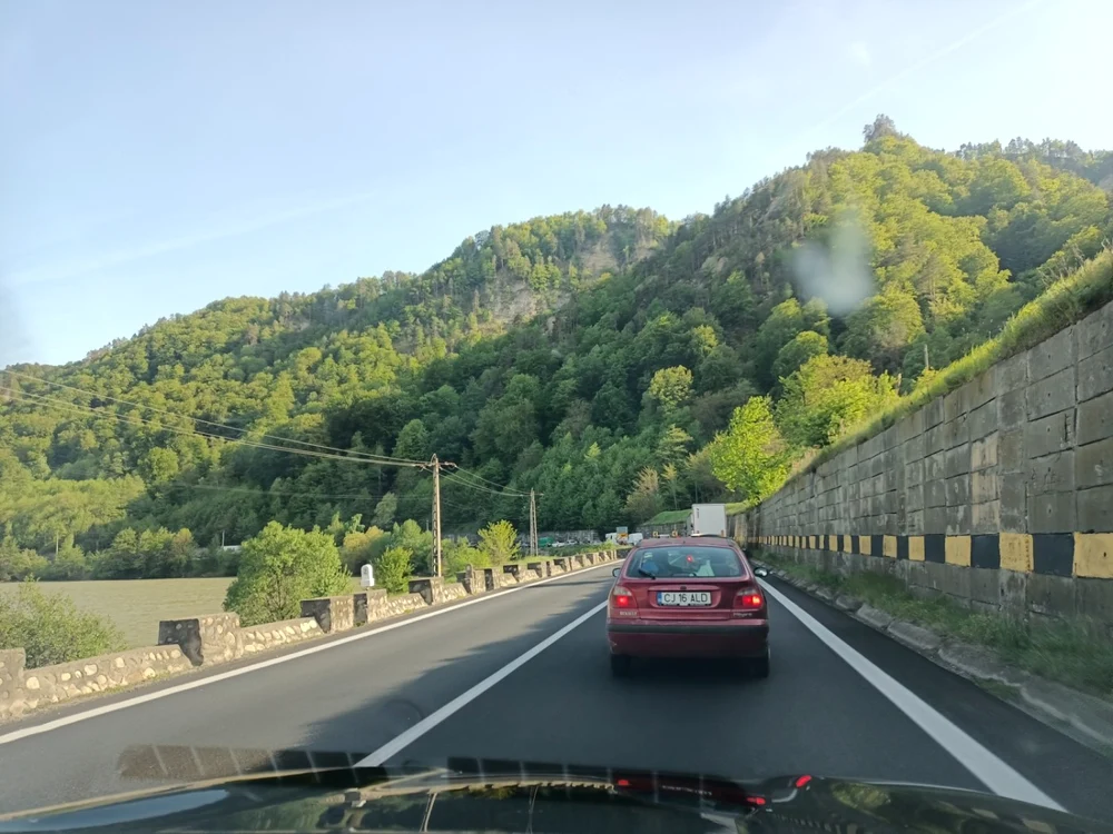 Coloană de mașini FOTO Arhivă