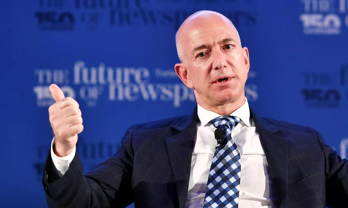 Jeff Bezos, 54 de ani, este boss-ul Amazon