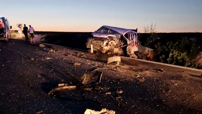 În urma impactului, șoferul autoturismului a decedat FOTo: martor