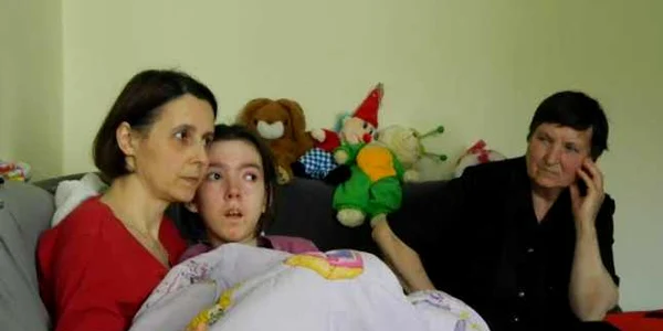 cristina cu mama sa 