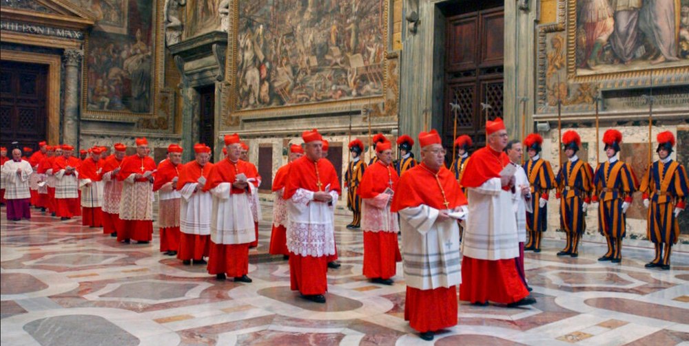 Scandal la Vatican: un preot de 81 de ani, acuzat de agresiune sexuală în timpul Conclavului