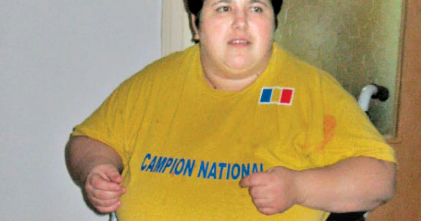 Corina Covaciu a lucrat ca inginer la CFR, din căruciorul cu rotile, până când a născut 