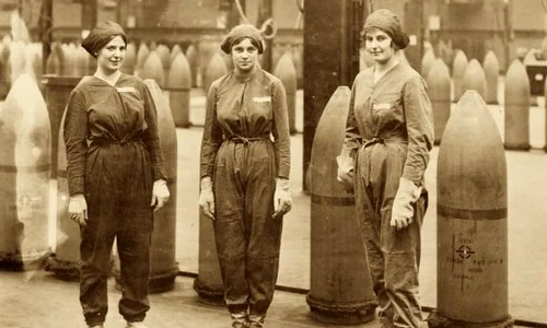 Armamentul Primului Război Mondial  Femeile care şi au dat viaţa pentru Marea Britanie jpeg