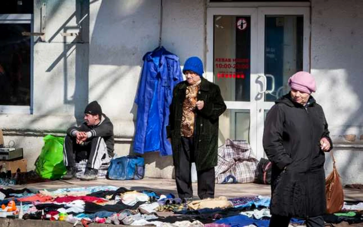 Moldovenii vor fi afectaţi de un nou val de scumpiri în 2016 FOTO: Alexandru Tarlev