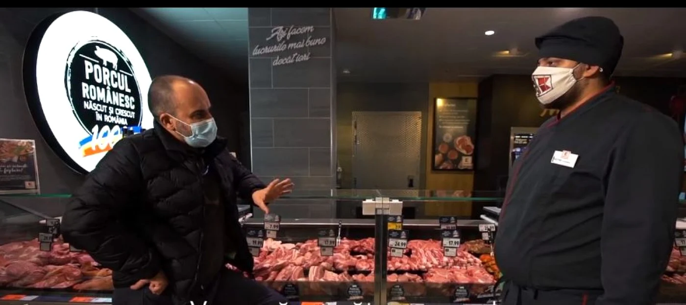 calarasi carnea romaneasca de porc in supermarket foto Captura video