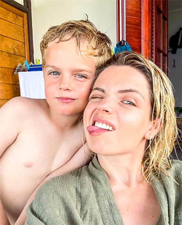 
    Victoria Raileanu s-a ataşat foarte mult de echipa de la serialul «Vlad»  