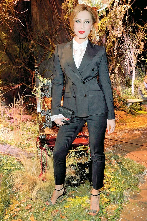Iulia a fost invitată la eveniment de casa de modă Dolce & Gabbana (FOTO: HEPTA)