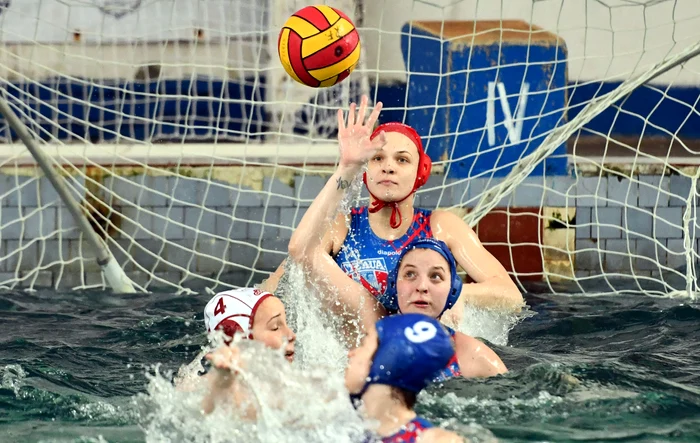 Echipele feminine de polo Steaua și Rapid erau la egalitate de puncte în momentul întreruperii Superligii din cauza pandemiei Foto: sportpictures.eu
