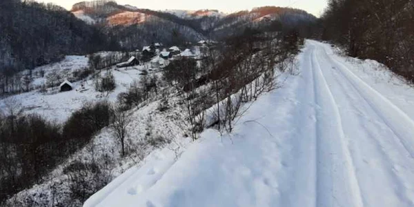 calea ferata deva brad zona pestera si valisoarea foto daniel guta adevarul