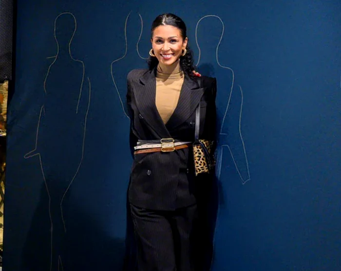 Majda, o prezență sobră