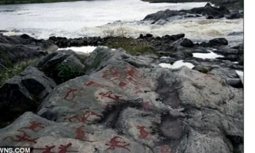 Cercetătorii au descoperit „Facebook ul“ din preistorie jpeg