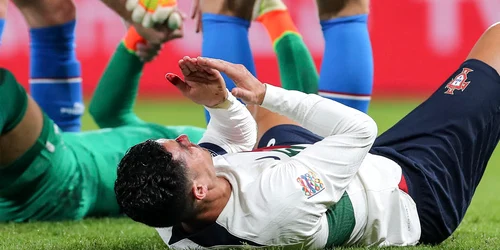 Ronaldo, cu nasul spart în partida Cehia - Portugalia FOTO EPA EFE