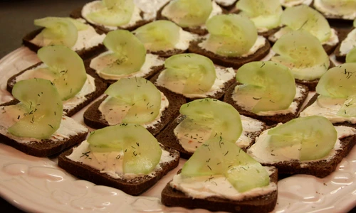 aperitiv cu crema de branza jpeg