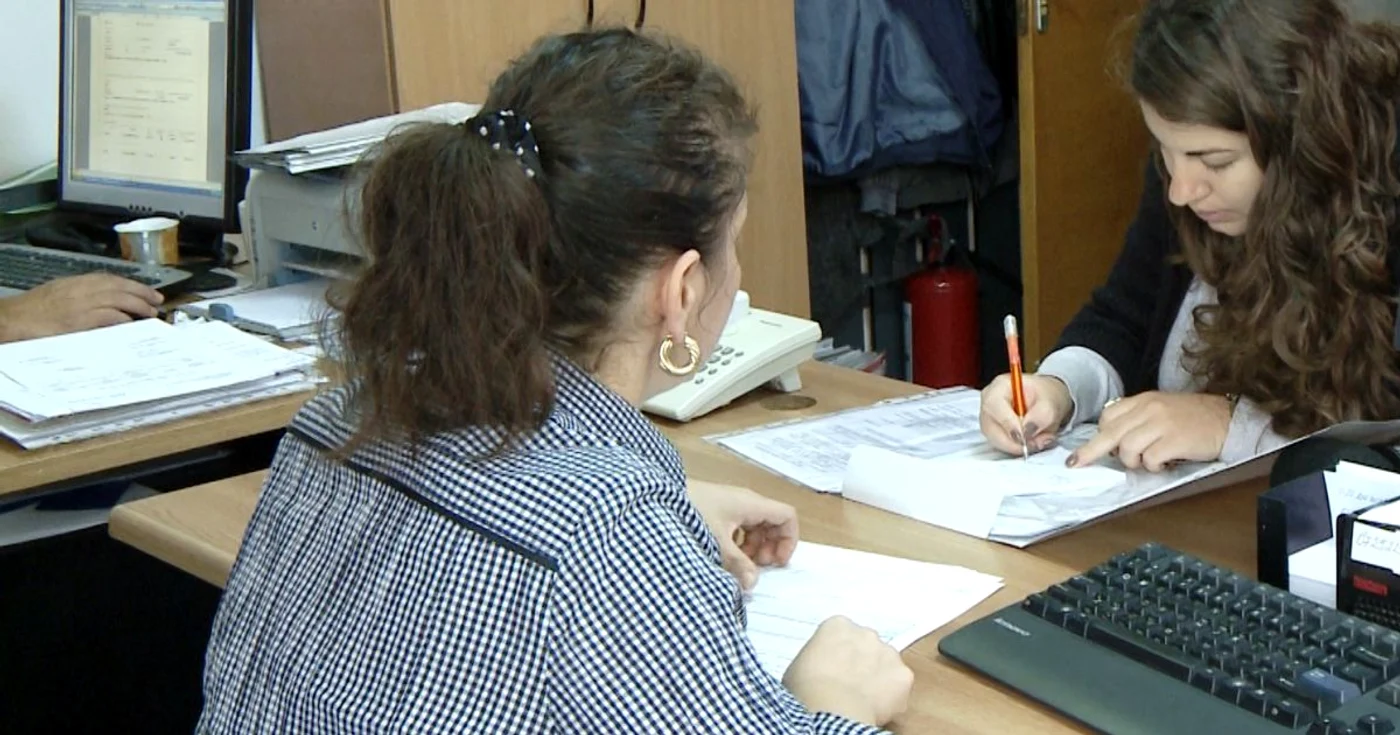 Curtea de Conturi a sesizat în luna mai 1200 de suspiciuni de fraudă în acordarea ajutoarelor sociale