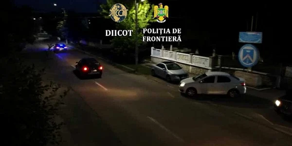 Migranţi ascunşi în frigidere şi sicrie pentru a tranzita România spre Occident de o grupare afgano-română cu sediul în Vâlcea