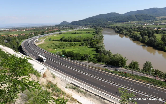 Autostrada A1. Foto: Daniel Guţă. ADEVĂRUL