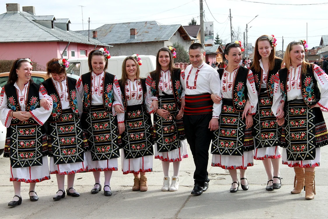 Bulgarii din Târgovişte. FOTO: ninaselaru.wordpress.com