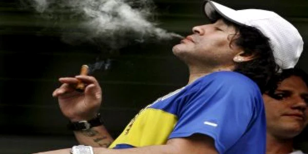 Diego Maradona a acceptat să se implice într-o campanie antidrog