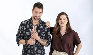 Kira Hagi &  Vlad Gherman serial Lia Foto Antena 1 pe lat