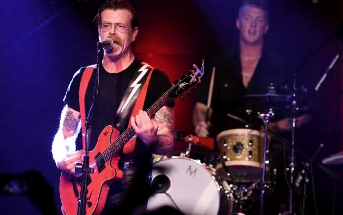 Solistul trupei Eagles of Death Metal, Jesse Hughes FOTO Getty Images