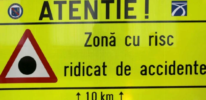 Punctul negru reprezintă un sector de drum cu lungimea de maximum un kilometru în care au avut loc asemenea evenimente rutiere