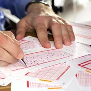 un bărbat a câștigat 1 milion de euro la loterie, foto Shutterstock jpg