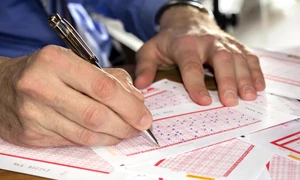 un bărbat a câștigat 1 milion de euro la loterie, foto Shutterstock jpg