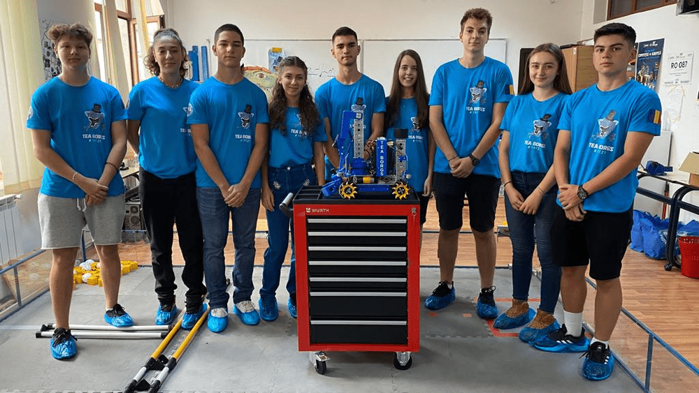 Echipa de robotică „Tea Borgs“, campioana României, calificată la un puternic concurs în Elveția
