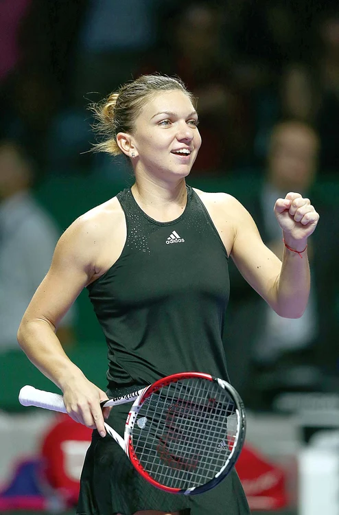 
    3-0 e scorul întâlnirilor  directe între Serena Williams  şi Simona Halep. Românca  a câştigat un singur set,  în 2011, la Wimbledon  