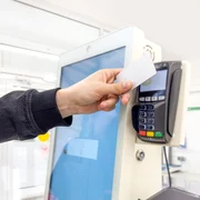 Aparat de selfpay FOTO Shutterstock 