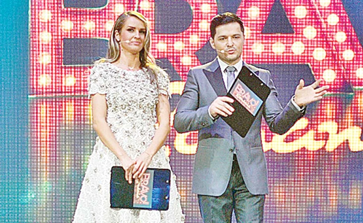 Prezintă „Bravo, România!”, alături de Diana Munteanu