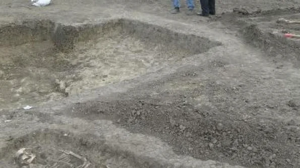 Un cimitir al migratorilor avari, descoperit sub autostrada Nadlac Arad jpeg