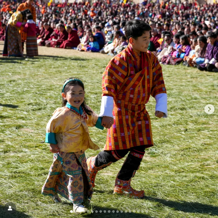 Regina Jetsun Pema Bhutan și fiica ei Instagram jpg