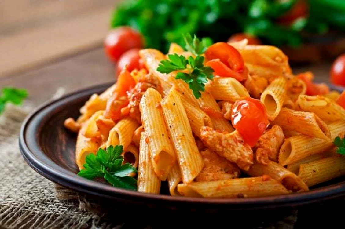 1 penne cu rosii si busuioc jpg jpeg