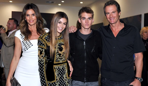 cindy crawford kaia presley rande gerber gettyimages 500011336 jpg jpeg