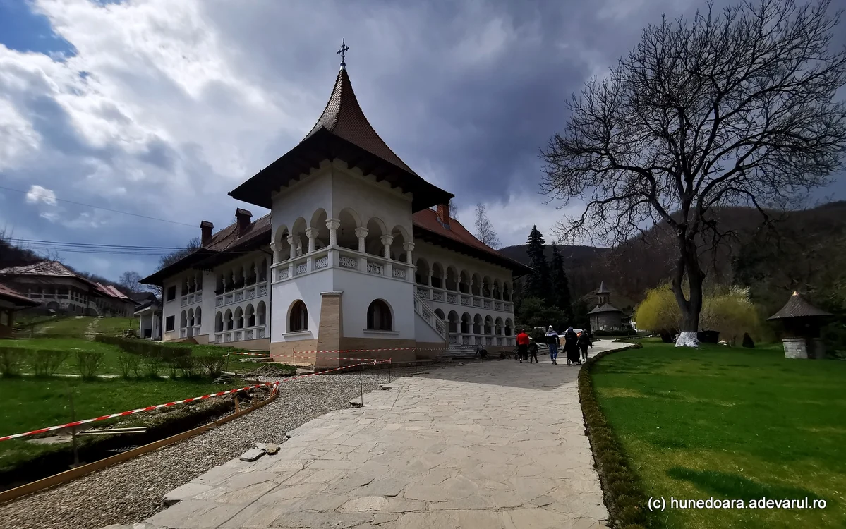 Mănăstirea Prislop. Foto: Daniel Guță. ADEVĂRUL
