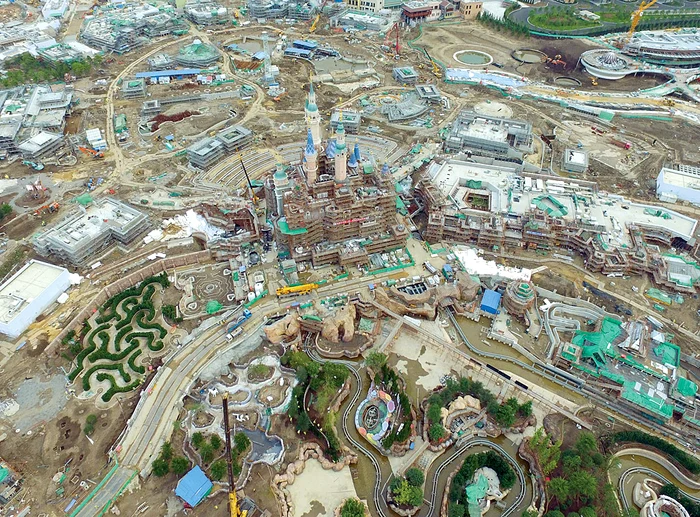 
    Click! vă prezintă cele mai importante locuri  de vizitat care îşi deschid porţile în acest an  