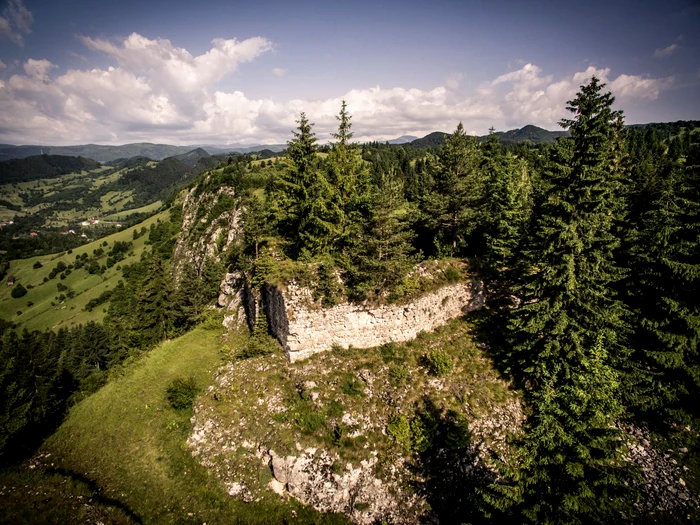 Oratia - cea mai veche cetate din Argeș Foto: ArtTour România