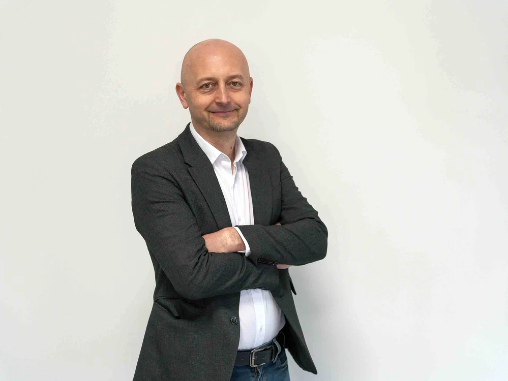 isomat lanseaza clubul isopro by isomat sprijinul dedicat profesioni tilor din construc ii1 jpg