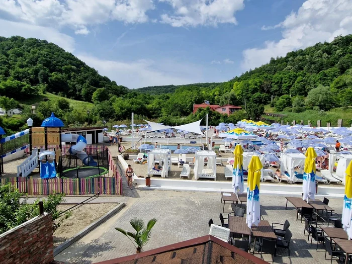 Ștrandul Ocnele Mari, județul Vâlcea. FOTO: strandurileocnelemari.ro