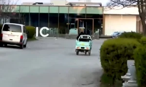 barbati triciclu captura video jpg