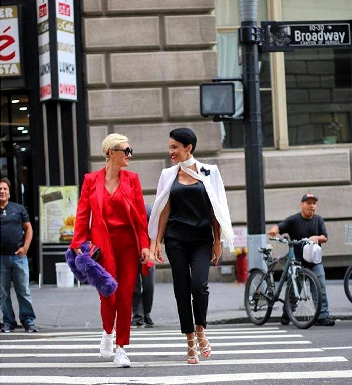 Adelina si Carmen Negoita jpeg