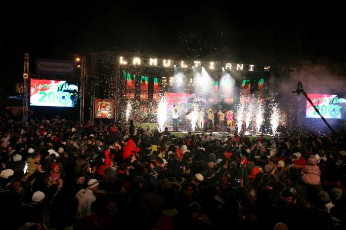 Supervelionul Pro FM din Piaţa Revoluţiei - 2013. (Foto: Pro TV)