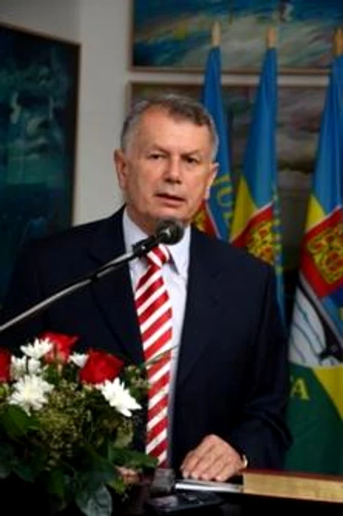 
    Președintele CJ Ialomița este direct vizat, dar și firme din județ care au accesat proiecte pe bani europeni  